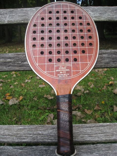 Sports: Racquet & Paddle .